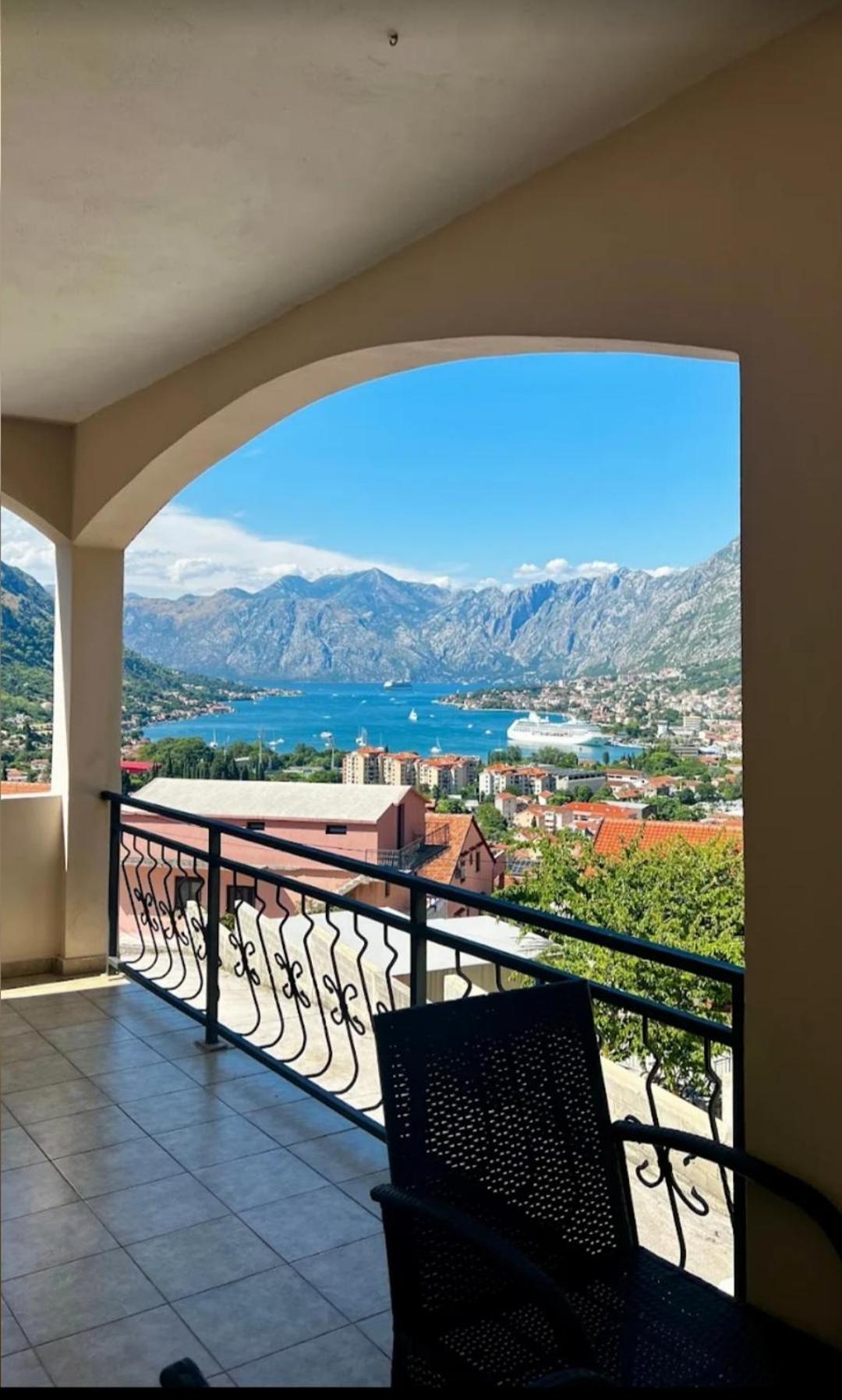 Apartments Marko Maros Kotor Zimmer foto
