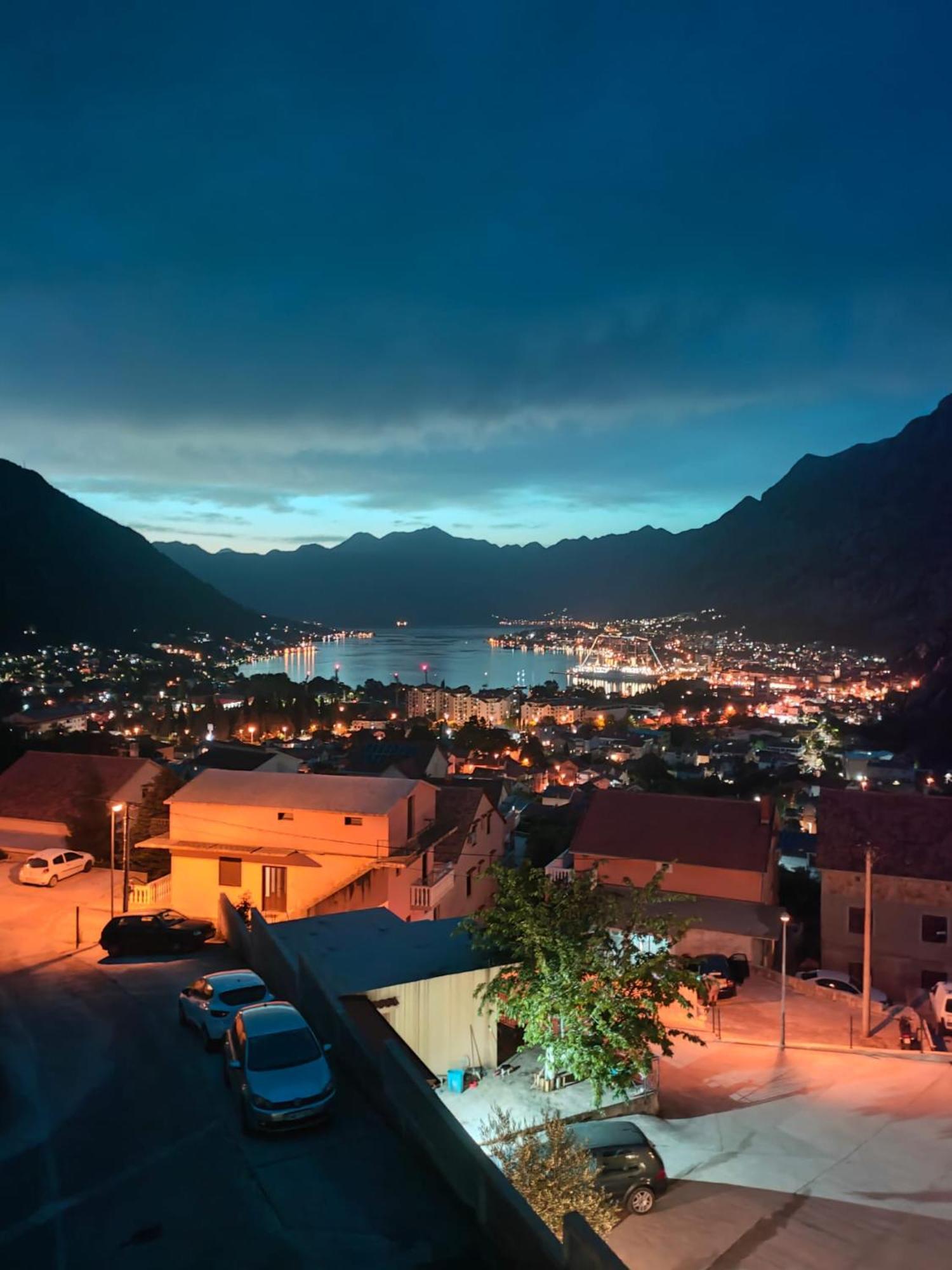 Apartments Marko Maros Kotor Zimmer foto